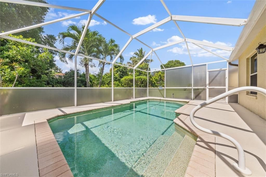 8471 Ibis Cove Cir, Unit M677, Naples, FL 34119 Photo