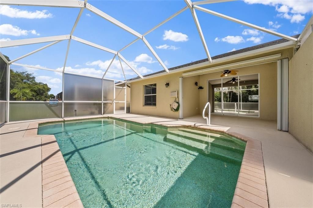 8471 Ibis Cove Cir, Unit M677, Naples, FL 34119 Photo