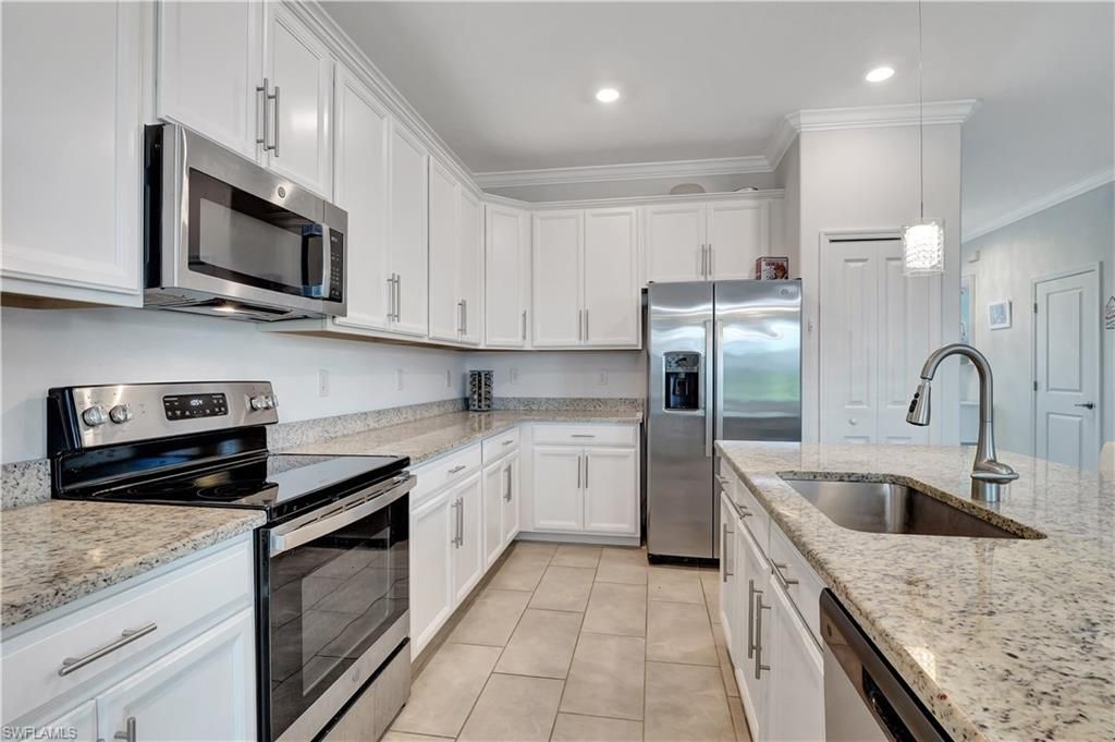 2122 Hamlin St , Naples, FL 34120 Photo