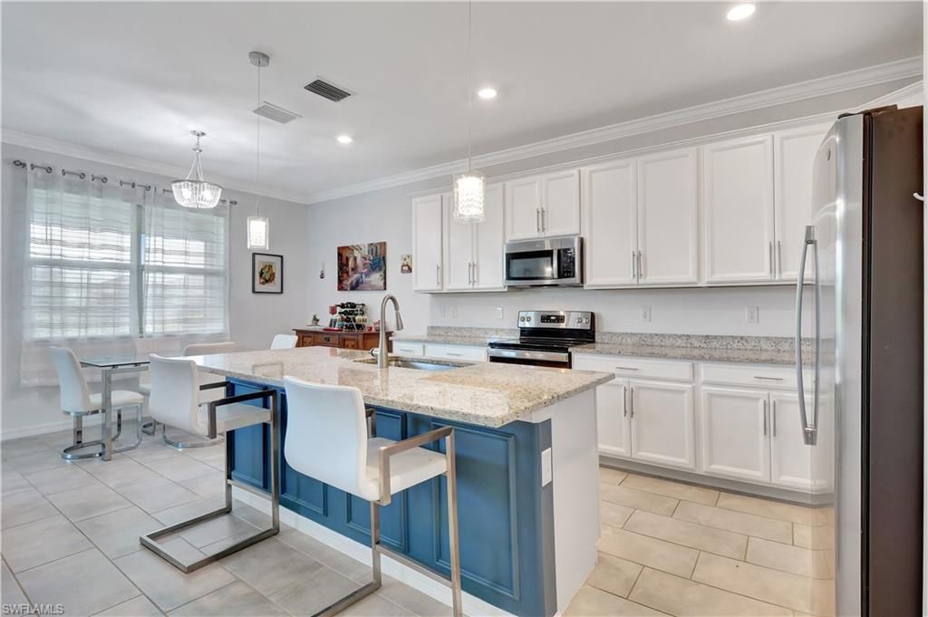 2122 Hamlin St , Naples, FL 34120 Photo
