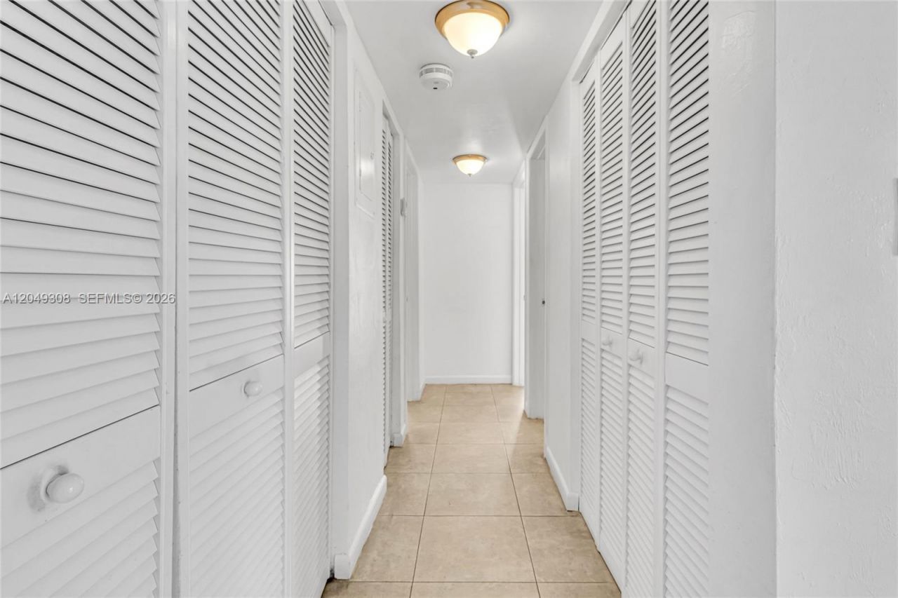 7201 Miami Lakes Dr, Unit B14, Miami Lakes, FL 33014 Photo