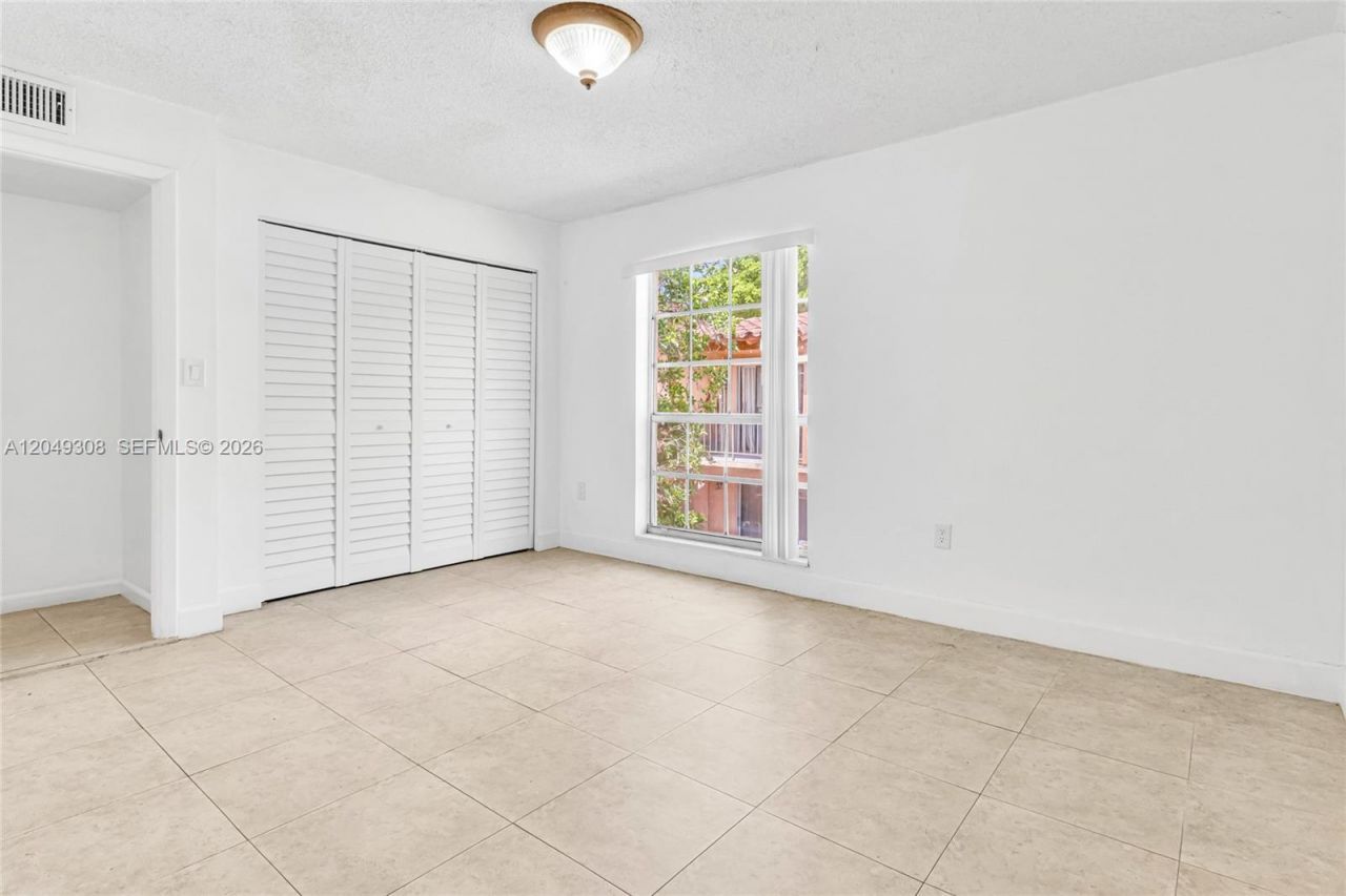 7201 Miami Lakes Dr, Unit B14, Miami Lakes, FL 33014 Photo