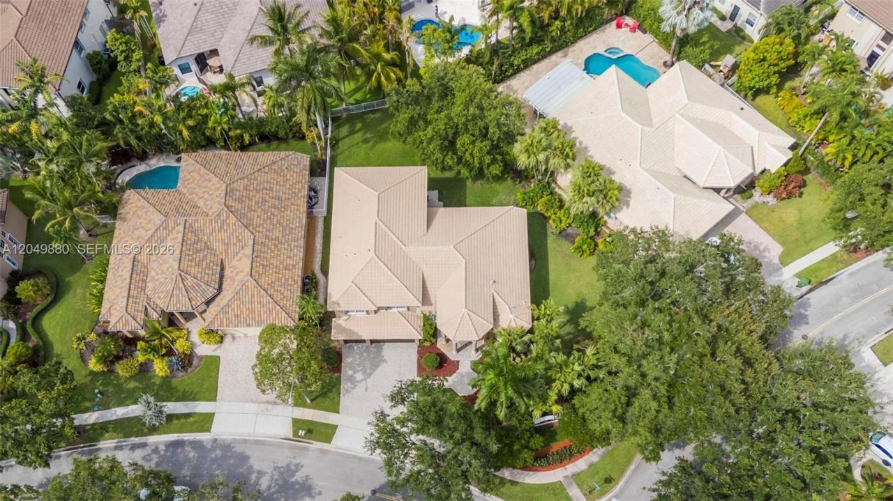 1811 NW 168th Ave, Pembroke Pines, FL 33028 Photo