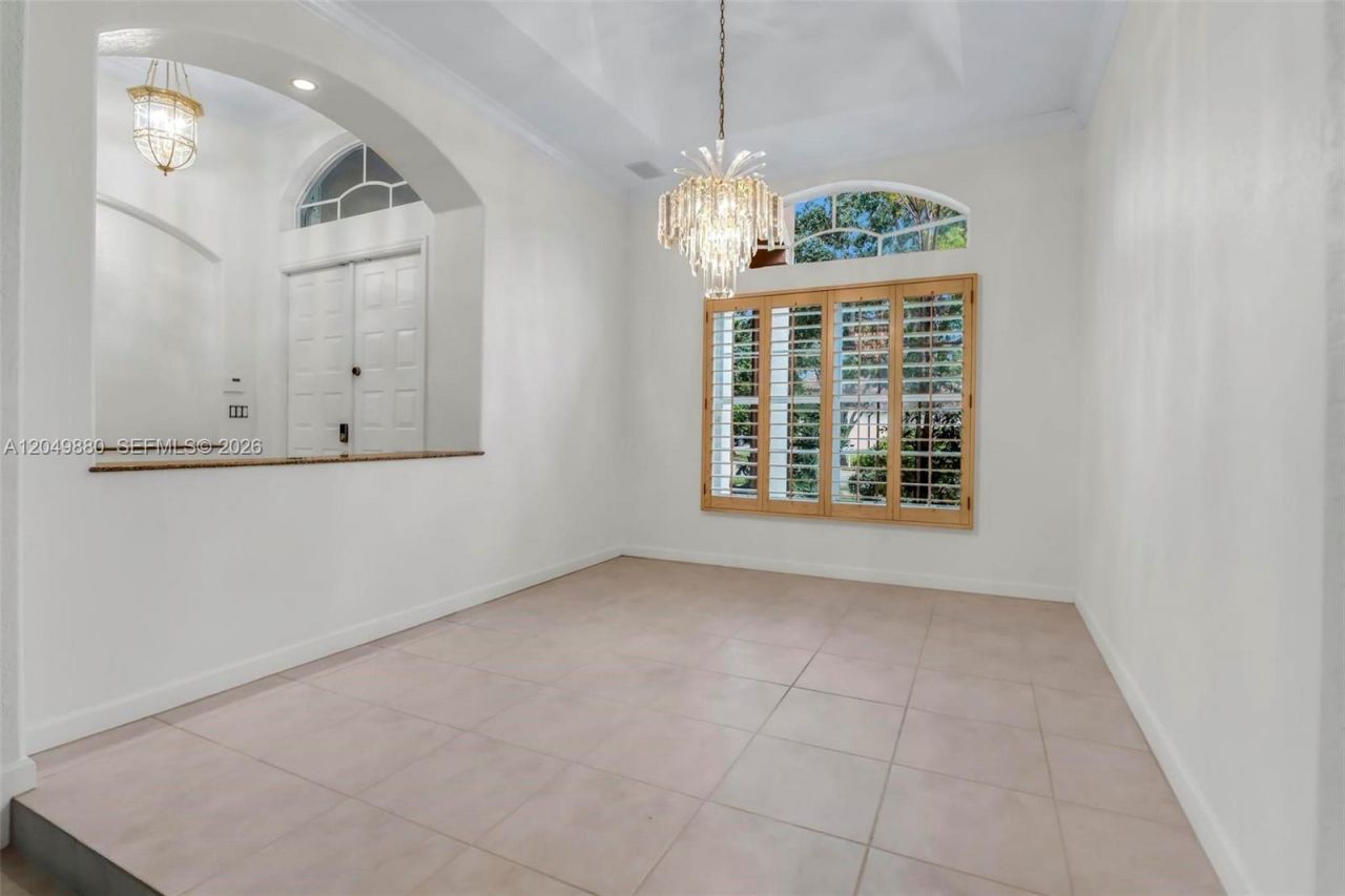1811 NW 168th Ave, Pembroke Pines, FL 33028 Photo