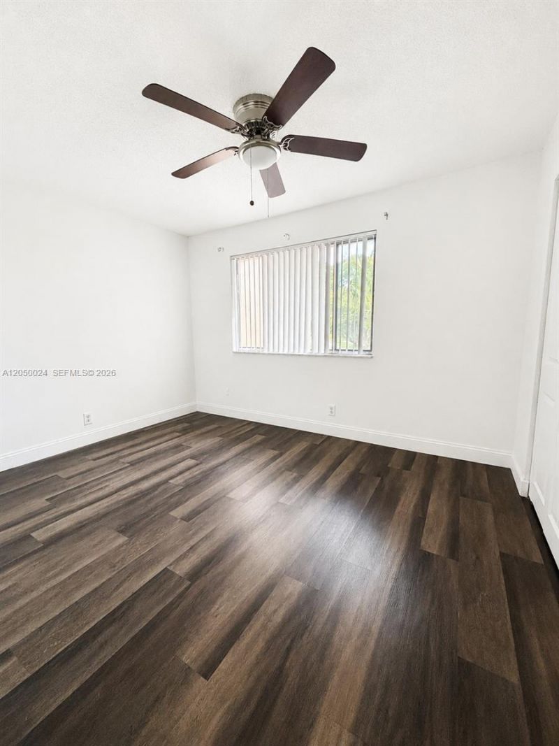 139 Sparrow Dr , Unit 5F, Royal Palm Beach, FL 33411 Photo
