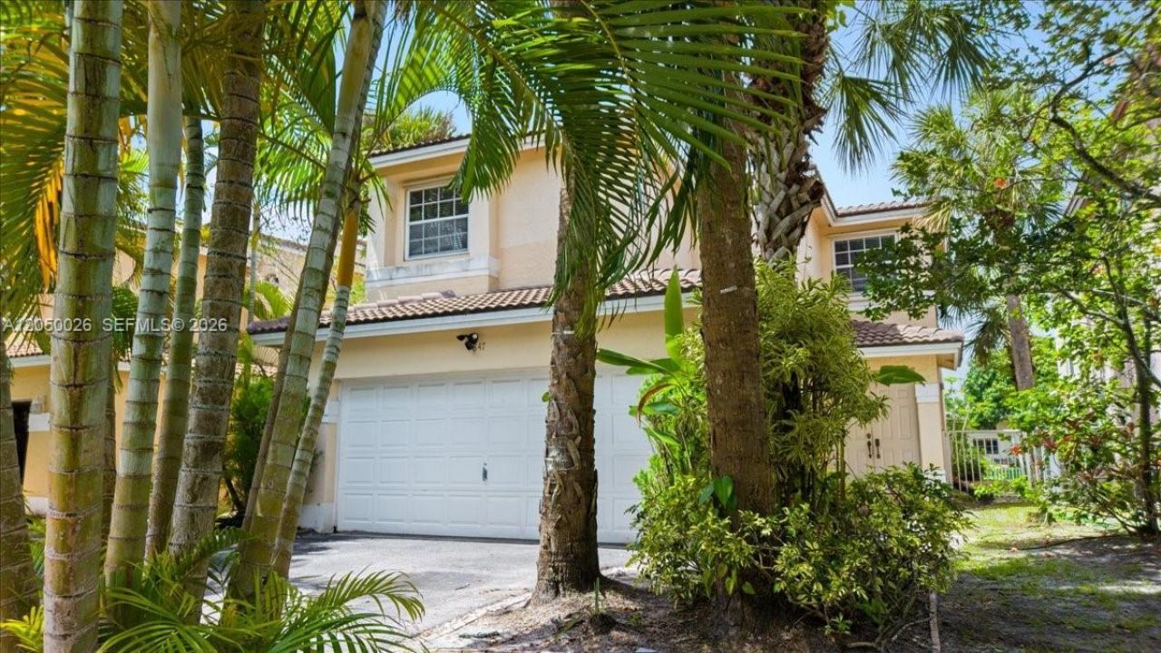 9847 Fairway Cove Ln , Plantation, FL 33324 Photo