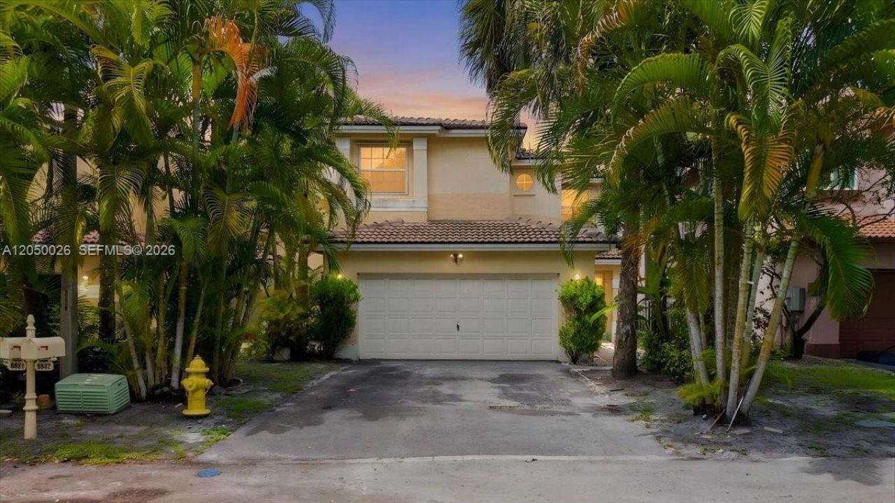 9847 Fairway Cove Ln , Plantation, FL 33324 Photo