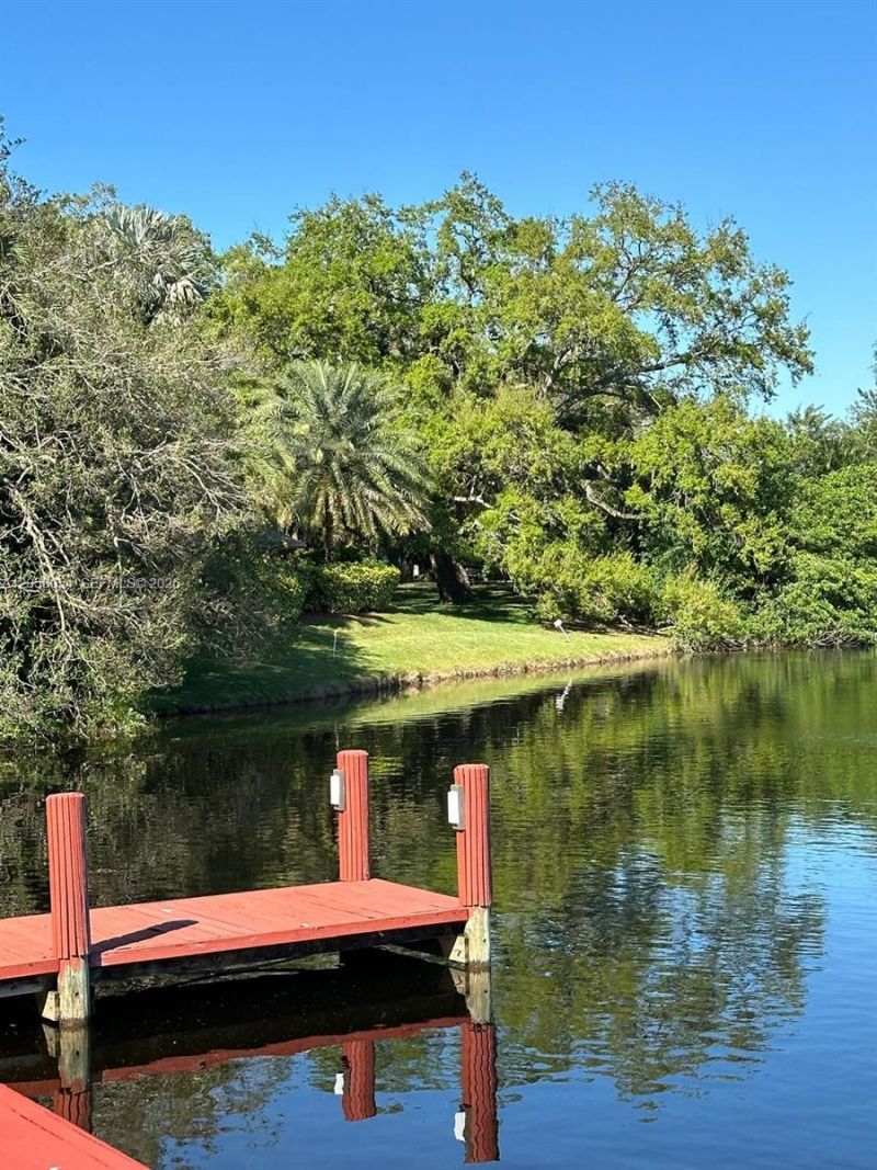 9410 Live Oak Pl, Unit 305, Davie, FL 33324 Photo