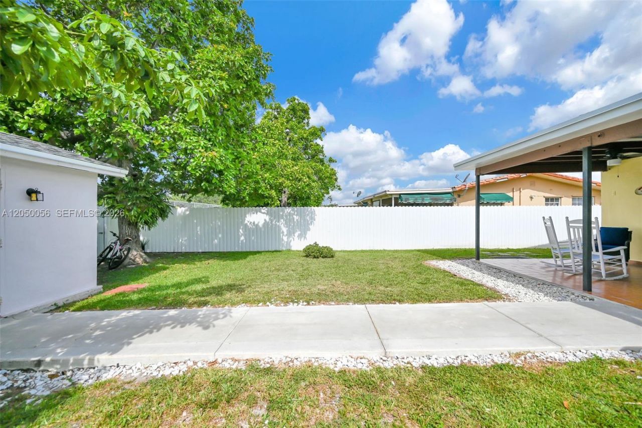 9720 SW 37th Ter, Unit N/A, Miami, FL 33165 Photo
