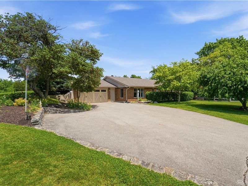 660 W Lytle 5 Points Road, Springboro, OH 45066 Photo 2