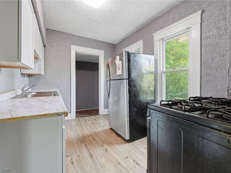 3337 E 143rd Street, Cleveland, OH 44120 Photo 10