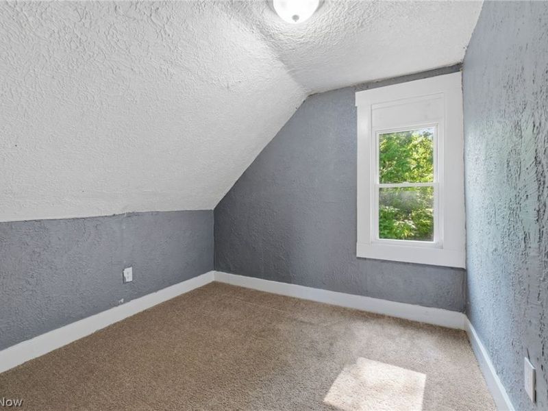 3337 E 143rd Street, Cleveland, OH 44120 Photo 17