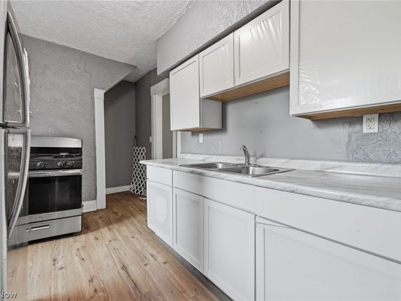 3337 E 143rd Street, Cleveland, OH 44120 Photo 2