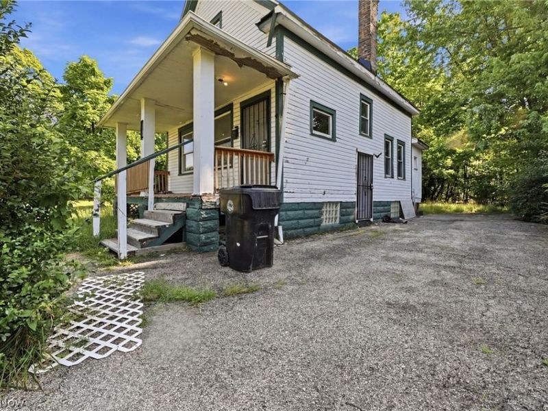 3337 E 143rd Street, Cleveland, OH 44120 Photo 20