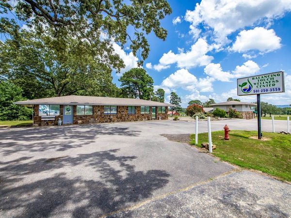 8452 Edgemont , Greers Ferry, AR 72067
