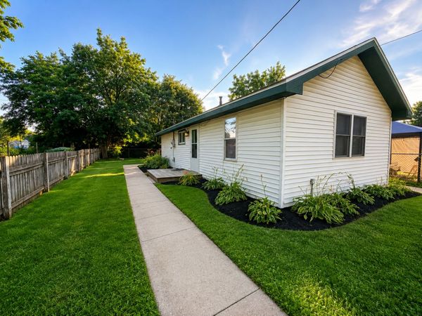 37706 N Nippersink Place , Spring Grove, IL 60081