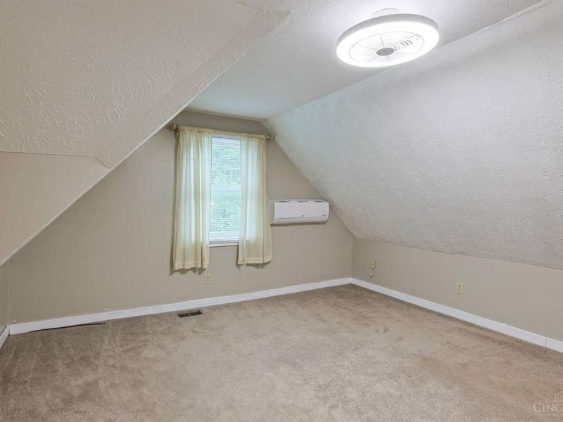 11 Laurel Avenue, Milford, OH 45150 Photo 25