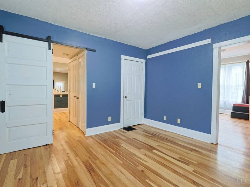 11 Laurel Avenue, Milford, OH 45150 Photo 9