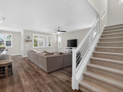 3113 Vaughn Way, Roseville, CA 95747 Photo
