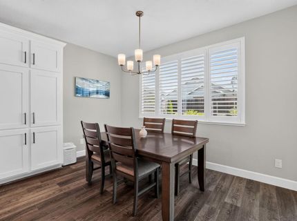3113 Vaughn Way, Roseville, CA 95747 Photo