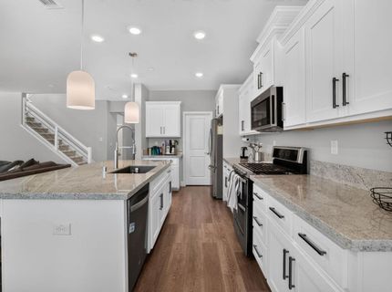 3113 Vaughn Way, Roseville, CA 95747 Photo