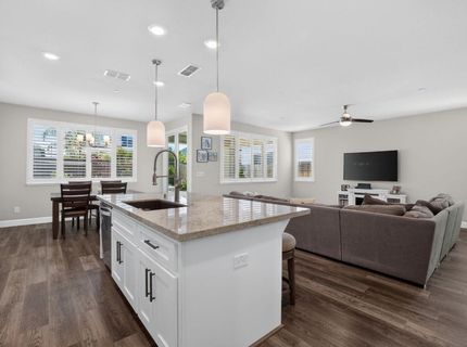 3113 Vaughn Way, Roseville, CA 95747 Photo