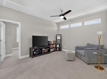 3113 Vaughn Way, Roseville, CA 95747 Photo