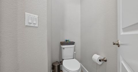 3113 Vaughn Way, Roseville, CA 95747 Photo
