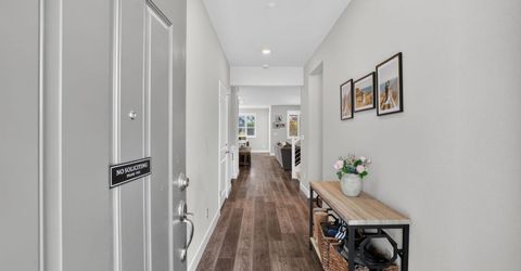 3113 Vaughn Way, Roseville, CA 95747 Photo