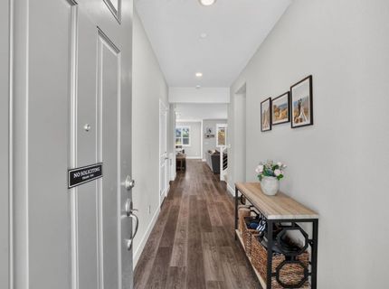 3113 Vaughn Way, Roseville, CA 95747 Photo