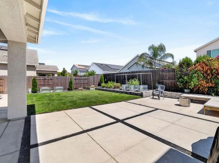 3113 Vaughn Way, Roseville, CA 95747 Photo