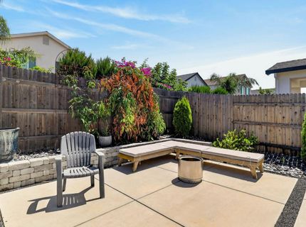 3113 Vaughn Way, Roseville, CA 95747 Photo