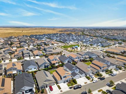 3113 Vaughn Way, Roseville, CA 95747 Photo