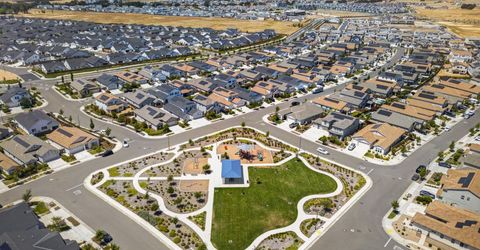 3113 Vaughn Way, Roseville, CA 95747 Photo