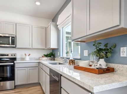 316 Clifton Ct, Roseville, CA 95747 Photo