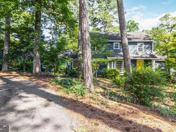 1367 Lansdowne Court SW, Marietta, GA 30008