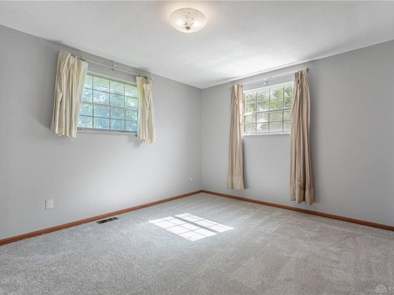 5743 Marblehead Drive, Riverside, OH 45431 Photo 11