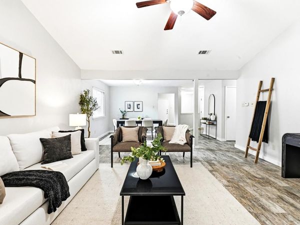 9733 Anderson Village DR, Austin, TX 78729
