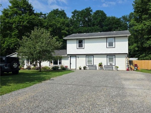 12775 Vincent Drive, Mantua, OH 44255