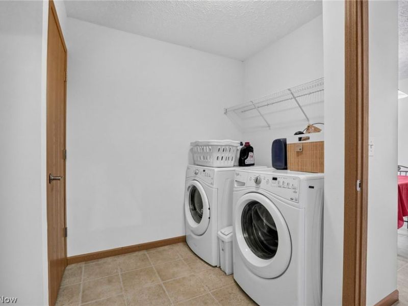 8353 Almond Park Drive, Blacklick, OH 43004 Photo 39