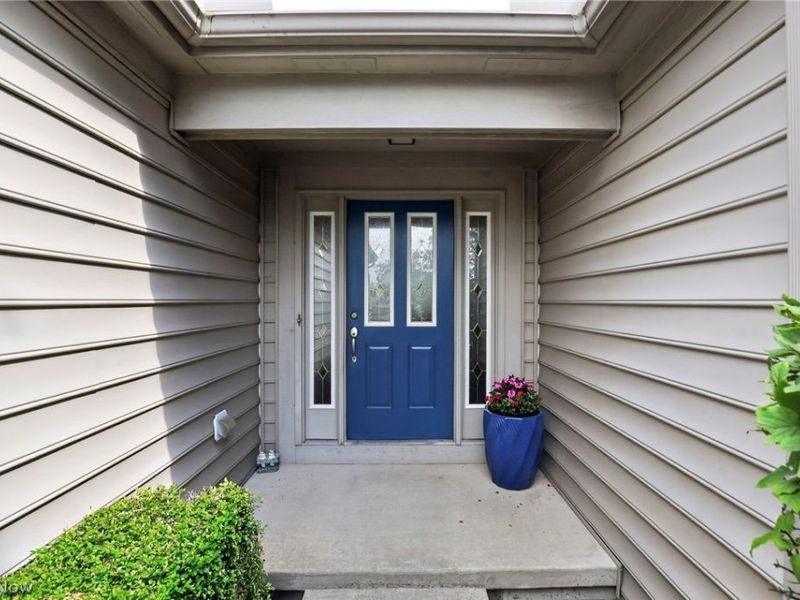 8353 Almond Park Drive, Blacklick, OH 43004 Photo 5