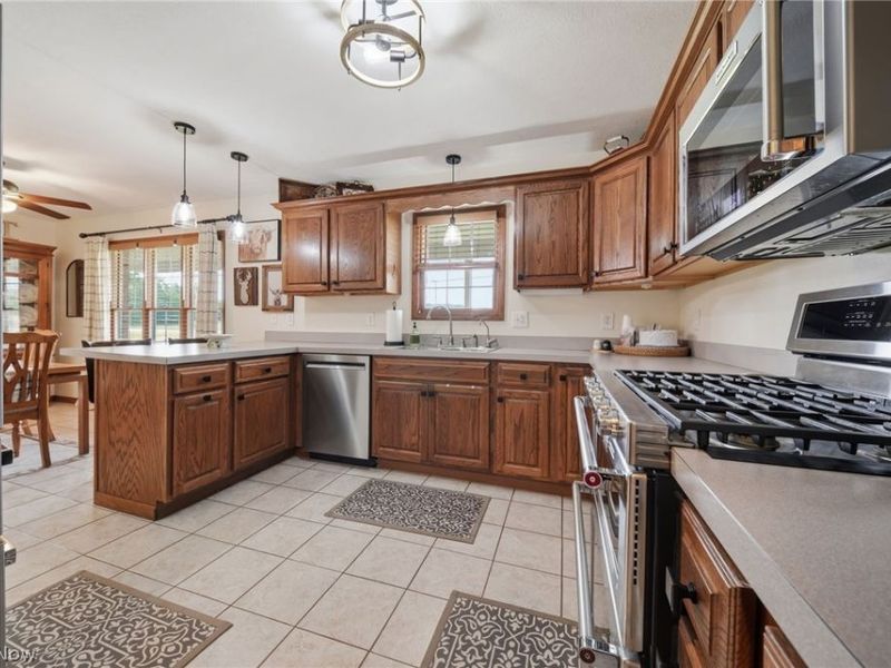 1021 State Route 307 E, Jefferson, OH 44047 Photo 7