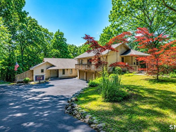 42 Cedar , Oxford, CT 06478