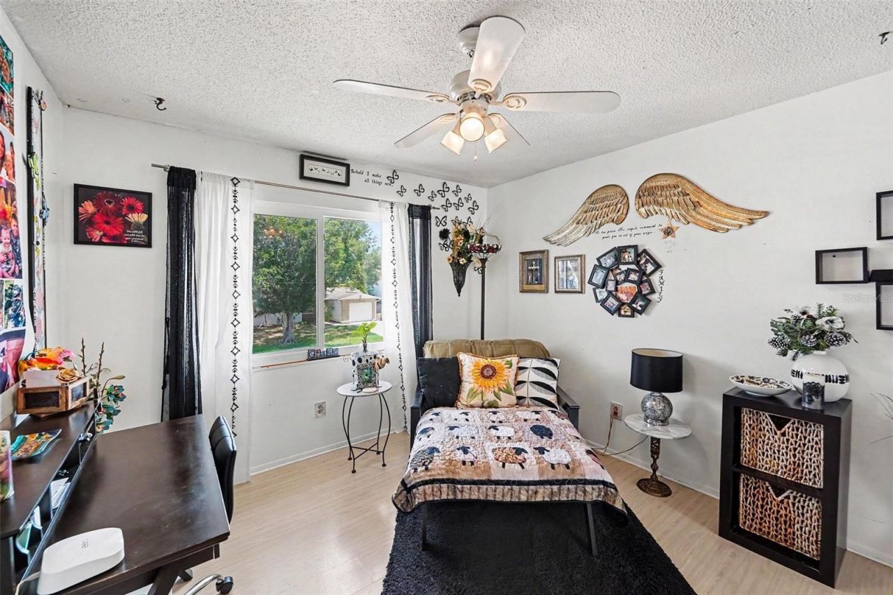 1842 Michigan Avenue Ne, Saint Petersburg, FL 33703 Photo