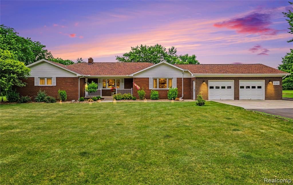 2180 Hurst Road, Saint Clair, MI 48079 Main Photo
