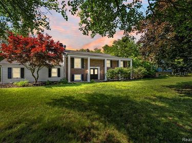 13428 SEQUOIA Lane, Green Oak Twp, MI 48178