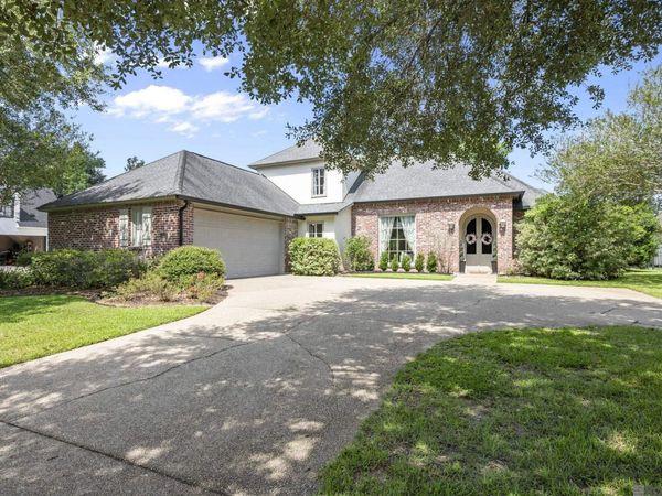 6123 Jonathan Alaric Ave, Gonzales, LA 70737