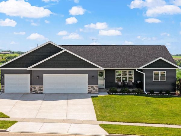 113 Cardinal Way, Ridgeway, WI 53582