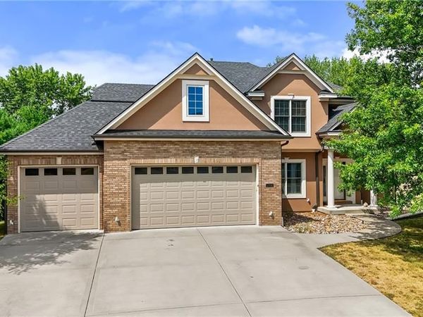 2108 Prairie Creek Drive, Kearney, MO 64060