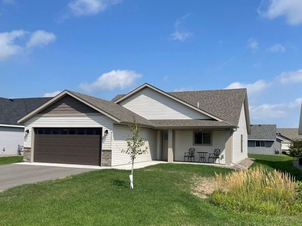 4325 32nd Street S, Saint Cloud, MN 56301